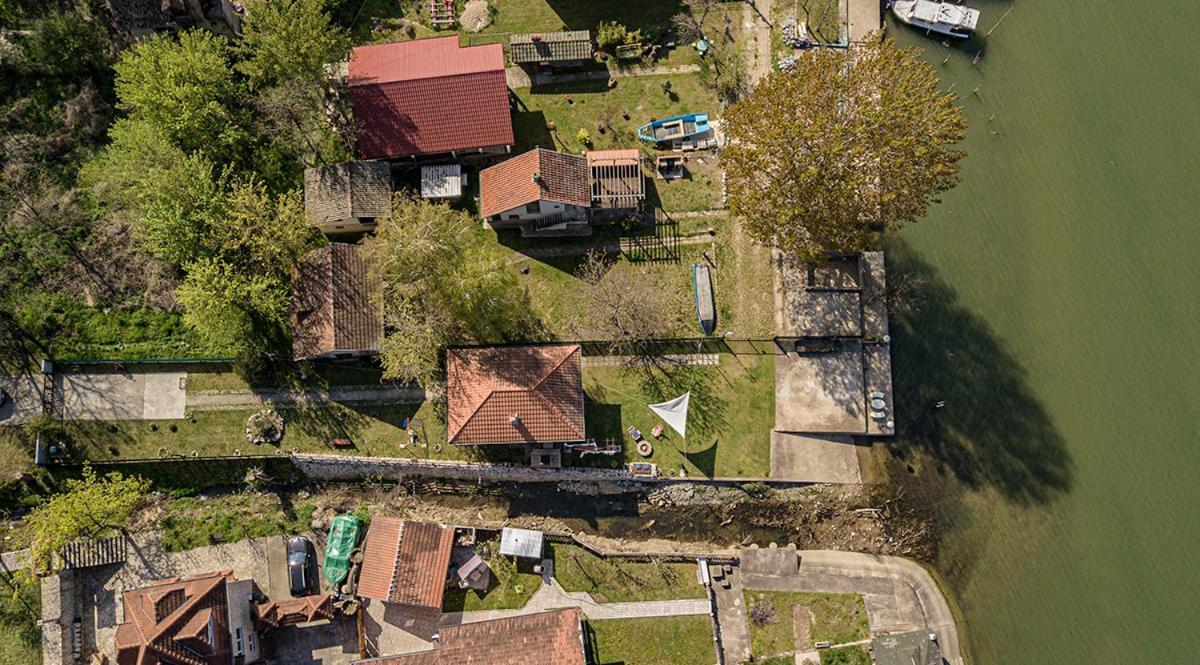 Dunavska Kuca Semêndria Exterior foto